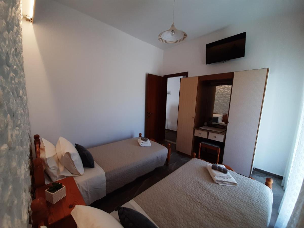 Spiridoula 1 Studios & Apartments Сидари Екстериор снимка