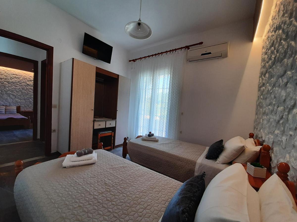 Spiridoula 1 Studios & Apartments Сидари Екстериор снимка