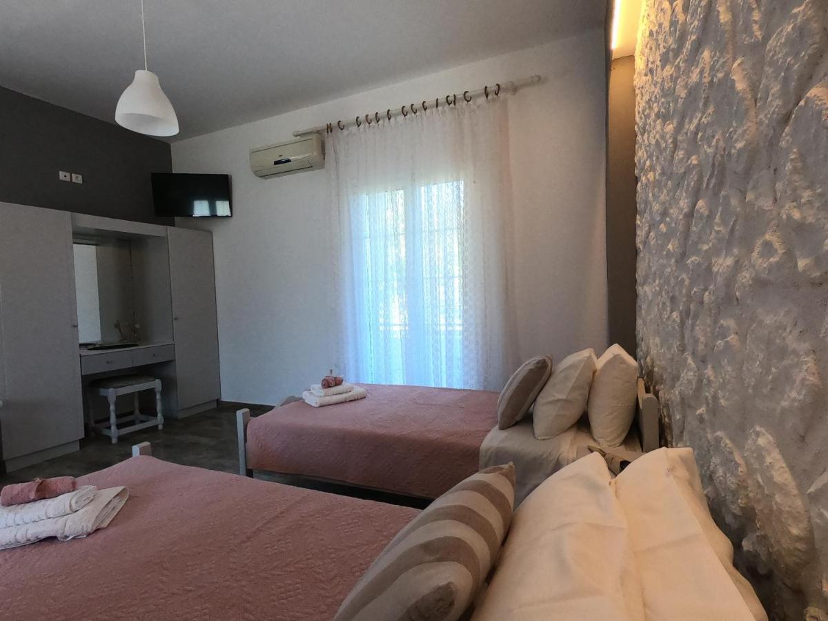 Spiridoula 1 Studios & Apartments Сидари Екстериор снимка