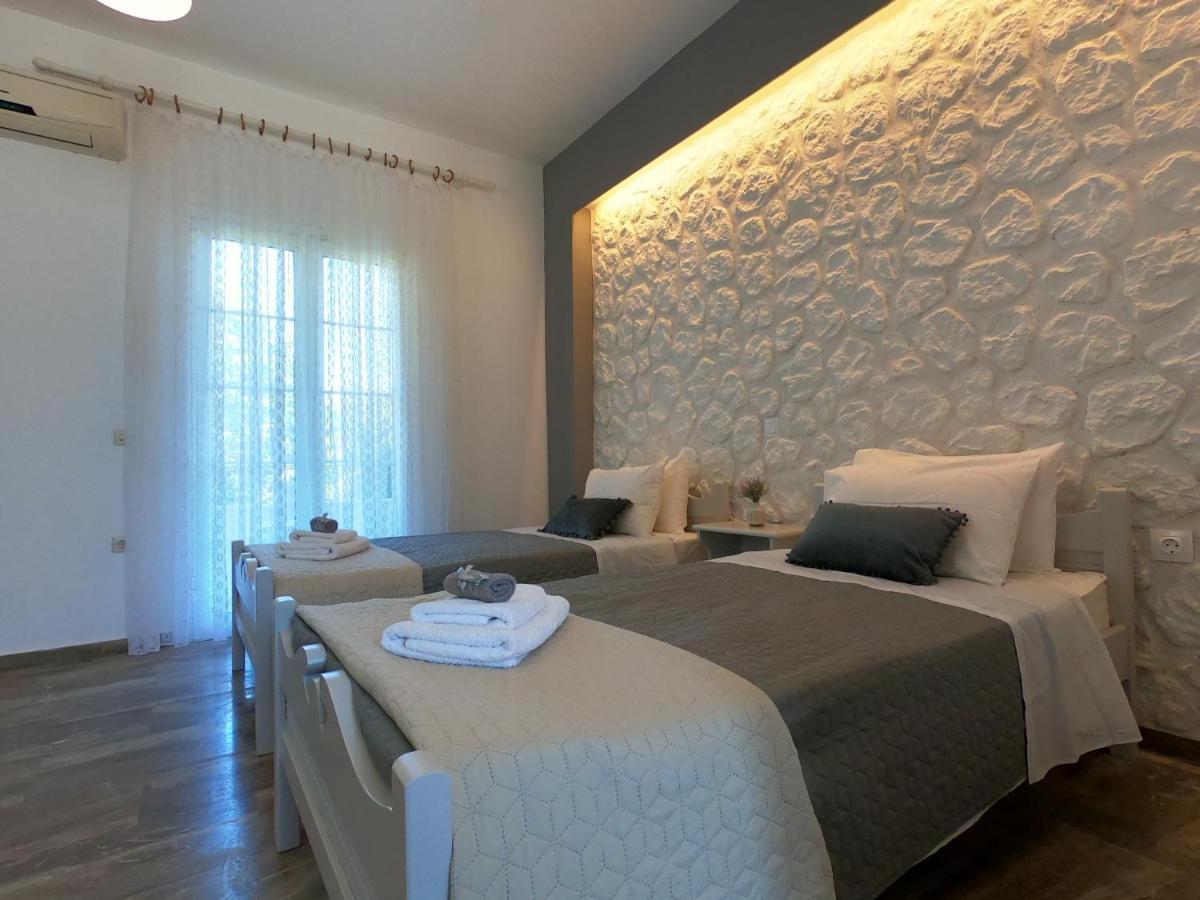 Spiridoula 1 Studios & Apartments Сидари Екстериор снимка